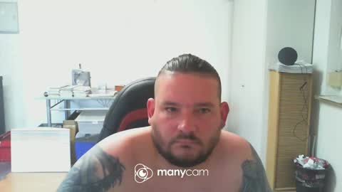 deinspielzeug87 online show from May 17, 2026, 1:40 pm