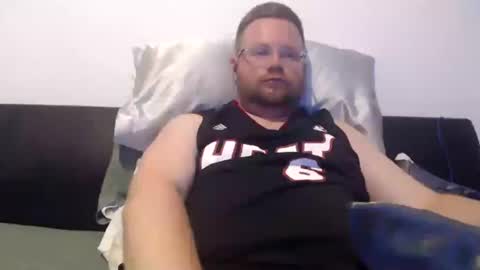 Deise Dude online show from July 8, 2026, 11:42 pm