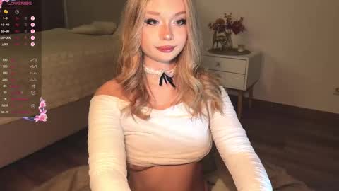 Dia online show from February 11, 2026, 8:25 pm