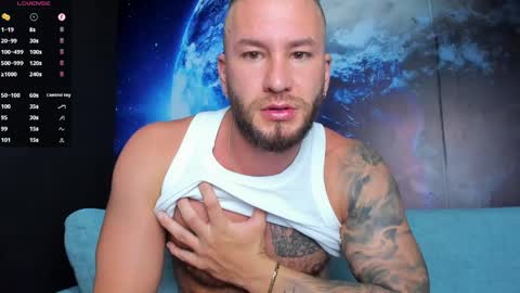 Delessandro online show from April 22, 2026, 10:44 pm