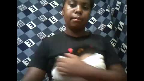 Snapshot of deliah712909 chatting on January 12, 2025, 10:23 am deliah712909 online show from January 12, 2025, 10:23 am