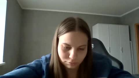 Lisa online show from April 25, 2026, 1:41 pm