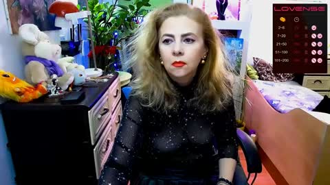 Delicacat online show from December 5, 2024, 10:55 am