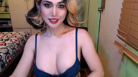 Mercedes online show from March 1, 2025, 6:13 am