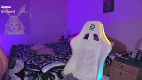 Mila online show from March 2, 2026, 6:14 am