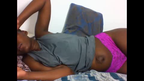 EVAH online show from February 2, 2026, 3:38 am