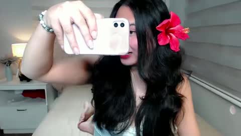 Snapshot of deliciousseika chatting on February 19, 2025, 1:40 am online show from February 19, 2025, 1:40 am