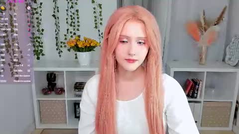 Delilah or Laila online show from June 26, 2026, 9:41 pm
