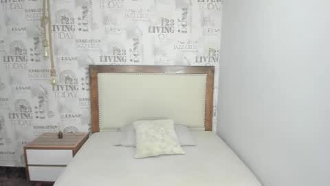 Snapshot of delilaquinn chatting on November 21, 2025, 7:45 pm delilaquinn online show from November 21, 2025, 7:45 pm