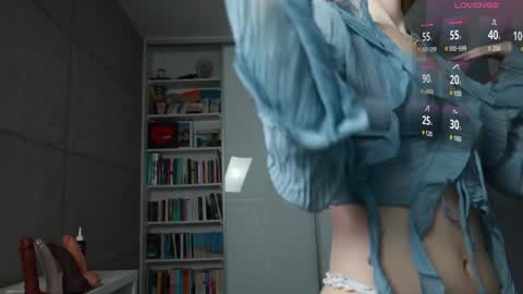 Snapshot of delitevip chatting on January 9, 2025, 1:35 pm DeLite Next stream on Wednesday or Thurdsay online show from January 9, 2025, 1:35 pm