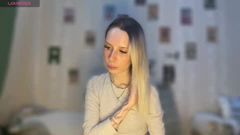 Della online show from February 11, 2026, 9:58 am