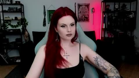 Snapshot of dellacrush_ chatting on June 30, 2026, 5:47 pm dellacrush_ online show from June 30, 2026, 5:47 pm