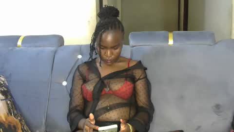 Snapshot of delliciouscandy39 chatting on February 12, 2025, 12:37 am Ginger online show from February 12, 2025, 12:37 am