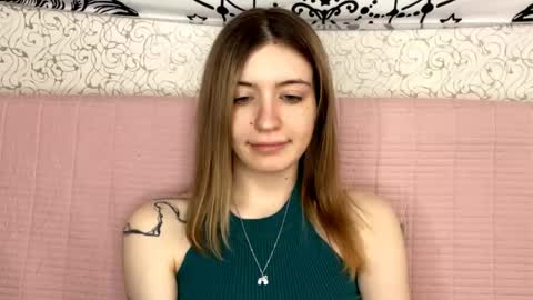 Snapshot of dellisifuentes chatting on May 5, 2026, 6:54 am Sia online show from May 5, 2026, 6:54 am
