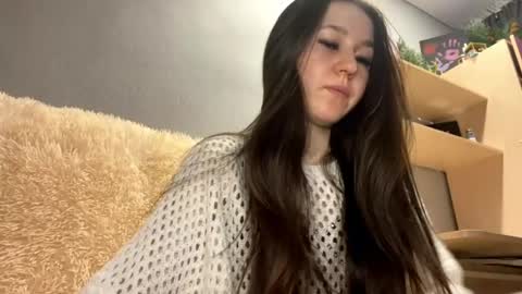 Sarah online show from March 18, 2026, 3:09 am