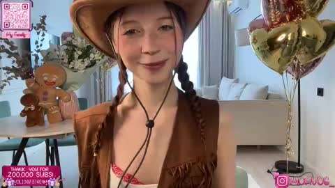 Delora online show from February 6, 2026, 8:51 am