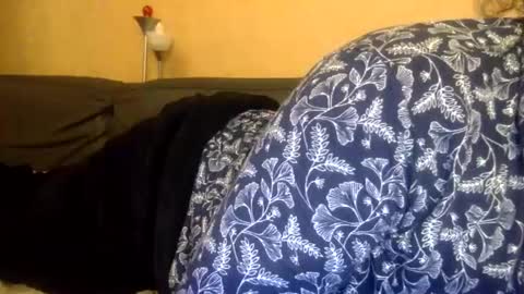 Delphine online show from January 8, 2025, 9:44 pm