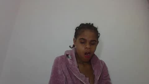 Snapshot of delphineee chatting on June 2, 2026, 3:41 am delphine online show from June 2, 2026, 3:41 am