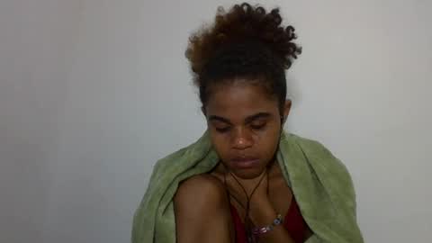 Snapshot of delphineee chatting on June 14, 2026, 5:59 pm delphine online show from June 14, 2026, 5:59 pm