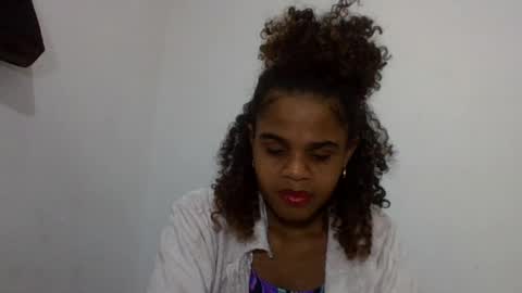Snapshot of delphineee chatting on June 18, 2026, 1:15 pm delphine online show from June 18, 2026, 1:15 pm