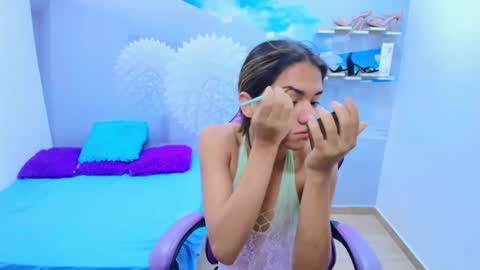 DEMI online show from September 16, 2025, 12:50 pm