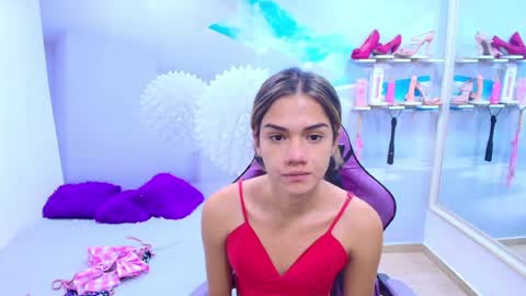 Snapshot of demi_leed chatting on July 16, 2026, 12:55 pm DEMI online show from July 16, 2026, 12:55 pm