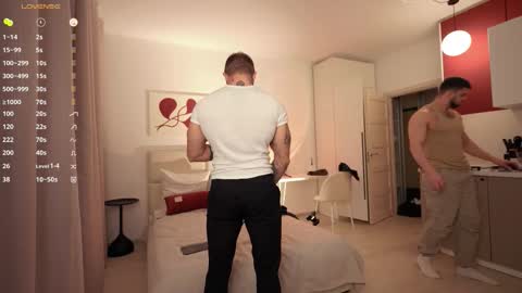 Snapshot of demianblake chatting on October 24, 2025, 3:19 pm demianblake online show from October 24, 2025, 3:19 pm