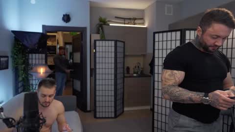 Snapshot of demianblake chatting on October 25, 2025, 10:45 am demianblake online show from October 25, 2025, 10:45 am