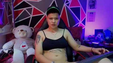 DEMI online show from December 18, 2025, 6:03 pm