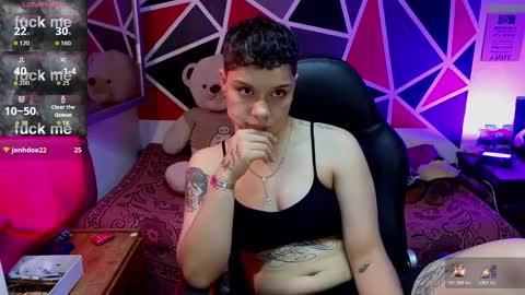 Snapshot of demimoore222 chatting on December 19, 2025, 3:30 pm DEMI online show from December 19, 2025, 3:30 pm