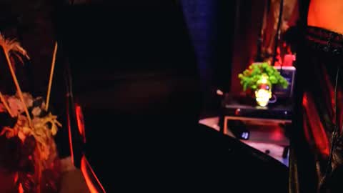 Snapshot of demonkush_ chatting on October 14, 2025, 4:46 am DemonKush online show from October 14, 2025, 4:46 am