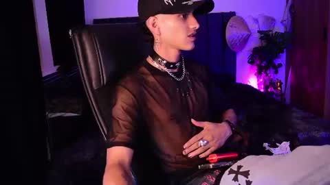 Snapshot of demonkush_ chatting on June 24, 2026, 5:50 am DemonKush online show from June 24, 2026, 5:50 am