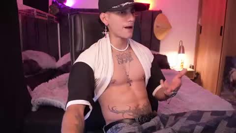 Snapshot of demonkush_ chatting on July 19, 2026, 3:43 am DemonKush online show from July 19, 2026, 3:43 am
