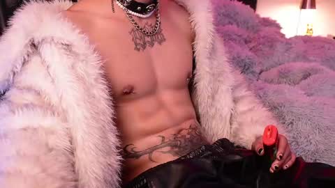 Snapshot of demonkush_ chatting on July 20, 2026, 10:39 am DemonKush online show from July 20, 2026, 10:39 am