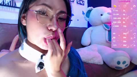 Demy  online show from December 22, 2024, 3:55 am