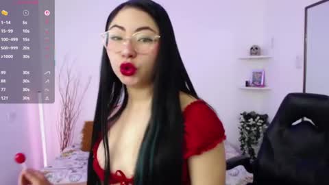 Snapshot of demyanderson_ chatting on June 9, 2026, 10:54 pm Demy online show from June 9, 2026, 10:54 pm