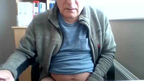 Snapshot of den66_ chatting on January 10, 2026, 2:19 pm den66_ online show from January 10, 2026, 2:19 pm