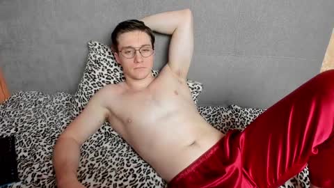 Snapshot of deni_boy99 chatting on January 8, 2025, 7:03 pm Deni online show from January 8, 2025, 7:03 pm