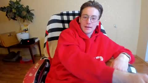 Snapshot of deni_boy99 chatting on March 7, 2025, 5:28 pm Deni online show from March 7, 2025, 5:28 pm