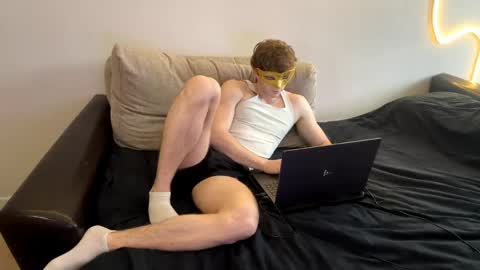 Snapshot of deniel_horny chatting on May 12, 2026, 8:22 am Deni online show from May 12, 2026, 8:22 am