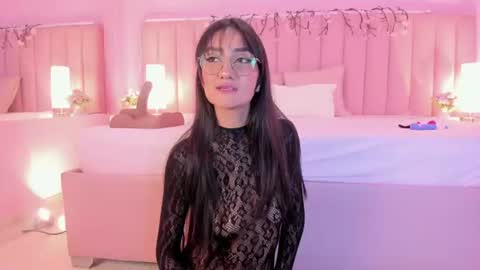 denightjones online show from July 31, 2026, 3:39 am