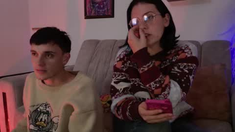 Snapshot of denisederekvip chatting on February 10, 2025, 12:52 am Hey guys see more about us heere online show from February 10, 2025, 12:52 am