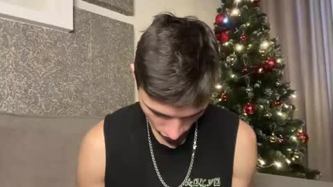 Den online show from December 11, 2024, 11:30 am