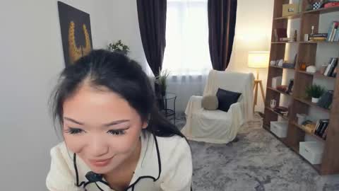 Snapshot of denlys chatting on November 10, 2025, 7:51 am Mikky online show from November 10, 2025, 7:51 am