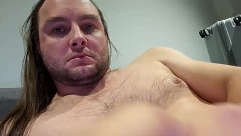 Snapshot of dennis210586 chatting on February 5, 2025, 11:50 pm dennis210586 online show from February 5, 2025, 11:50 pm