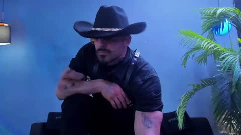 dennis_cox_ online show from July 9, 2026, 12:26 am