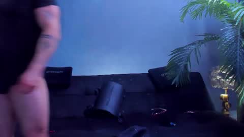 dennis_cox_ online show from July 9, 2026, 1:37 pm