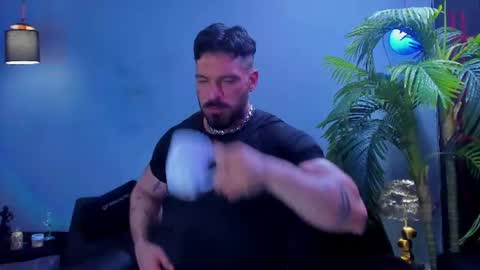 dennis_cox_ online show from July 16, 2026, 2:17 am