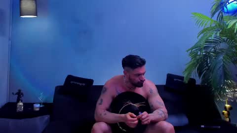 dennis_cox_ online show from July 17, 2026, 3:07 pm