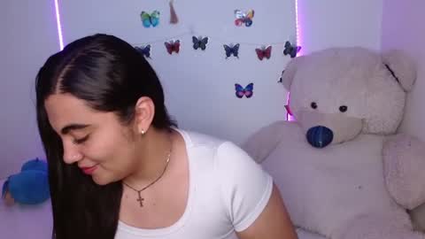 Snapshot of dennis_love_ chatting on June 19, 2026, 5:12 am rosse online show from June 19, 2026, 5:12 am
